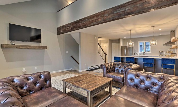 Village at Camelback Casa | Elegant Ski-InandSki-Out Tannersville Townhome!