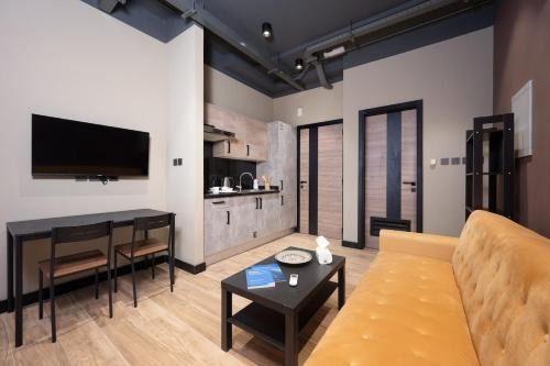 Duqm Apartamento | Elegant space Studio by Spacey Duqm 82