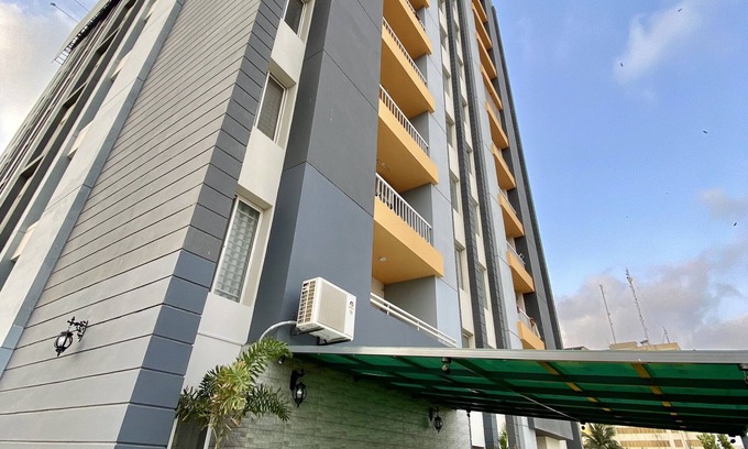 Karachi Apartamento | Elegant & Spacious 2br family apt, Sharahe Faisal