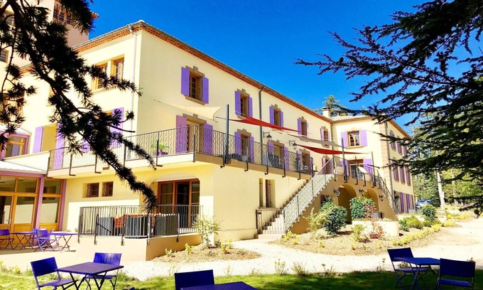 Montbrun-les-Bains Apartamento | Naturaleza y confort en Ferrassières