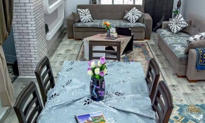 Al Rehab Apartamento | Estancia elegante en Al Rehab, un apartamento acogedor