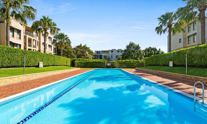 Balmain Apartamento | Elegant Stay in Balmain with Pool Access