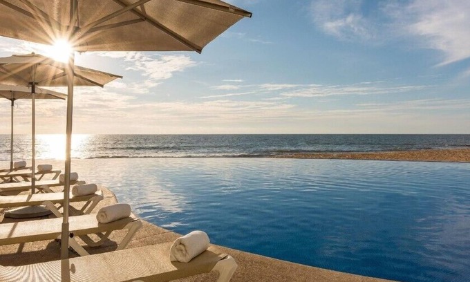 Marina Mazatlán Hotel | Elegant Studio with a Short Ride Away from Witches Beach