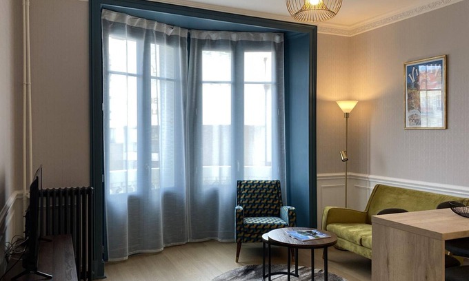 Vieux Vichy Apartamento | Apartamento Moderno en el Corazón de Vichy con WiFi, Cocina Equipada y Estacionamiento Gratis
