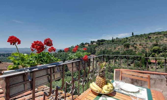 Florence Apartamento | Elegante Appartamento In Collina