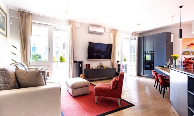 Repubblica Apartamento | Elegantis Penthouse in the Heart of Rome With Private Terrace and View