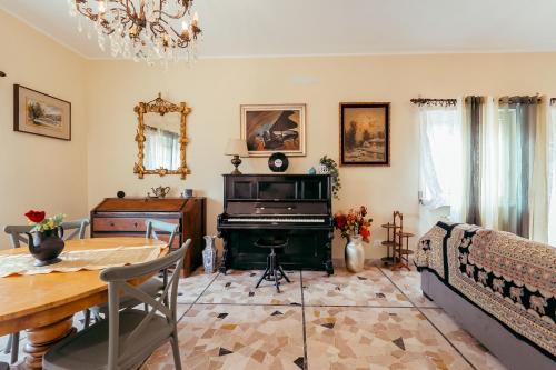 Monte Sacro Apartamento | Eleganza e Arte a Città Giardino 5' Metro B
