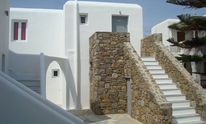 Ornos Casa | Elena Studios and Suites