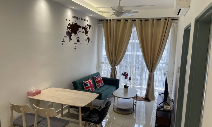 Sri Petaling Condominio | Elevated Cozy Homestay @Heart of Sri Petaling 3R3B