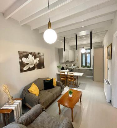 Lesvos Apartamento | Elia downtown Towerhouse