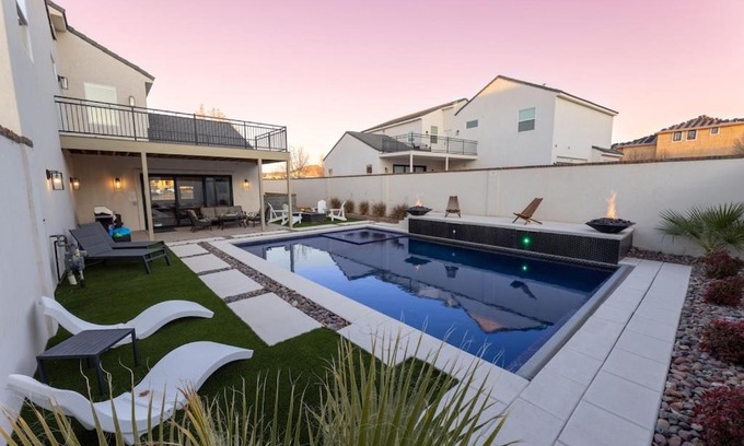 Hurricane Casa | Elim Valley Resort 4307 Black Rock at Sand Hollow Private Pool & Hot Tub