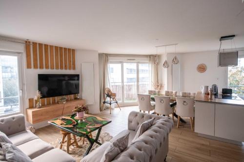 Le Bourget Apartamento | ELISE DE ROCHE Équipé Balcon Parking RER B