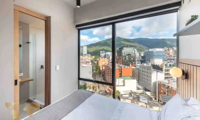 Calle 100 Apartamento | Elite Bogotá Loft: Stunning View Close to park 93