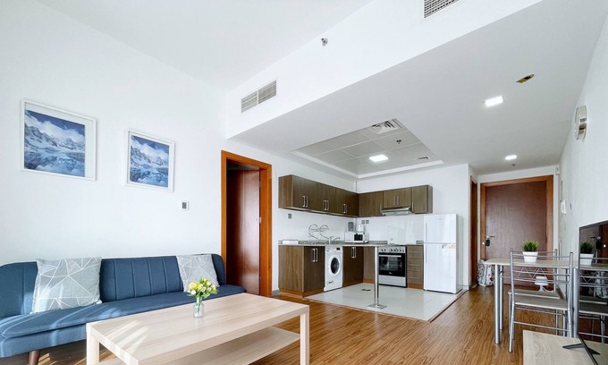 Academic City Apartamento | Modern & Lovely 1 Bedroom Apt for Maximum Comfort