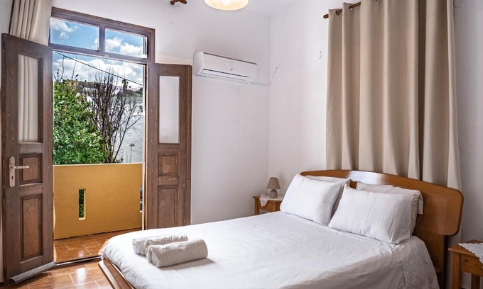 Mandraki Apartamento | Elithas Central & Budget Stay