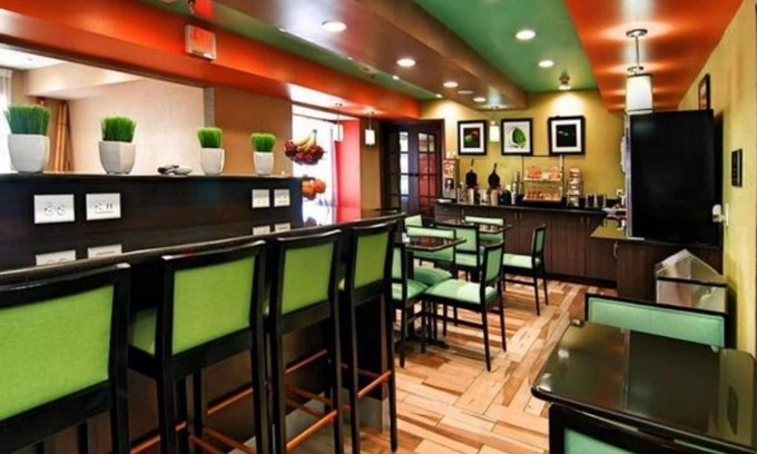 Elizabeth City Casa | Elizabeth City! Relax,Visit sites, Non stop Fun 11
