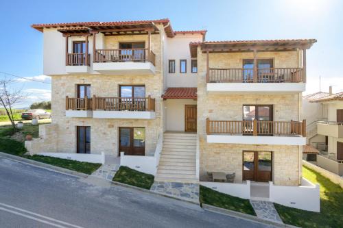 Nea Rodha Apartamento | Elizabeth stone house
