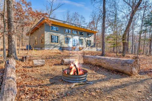 Fayetteville Casa | Elk Cabin at Thunder Bluff