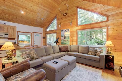 Packwood Casa | Elk House