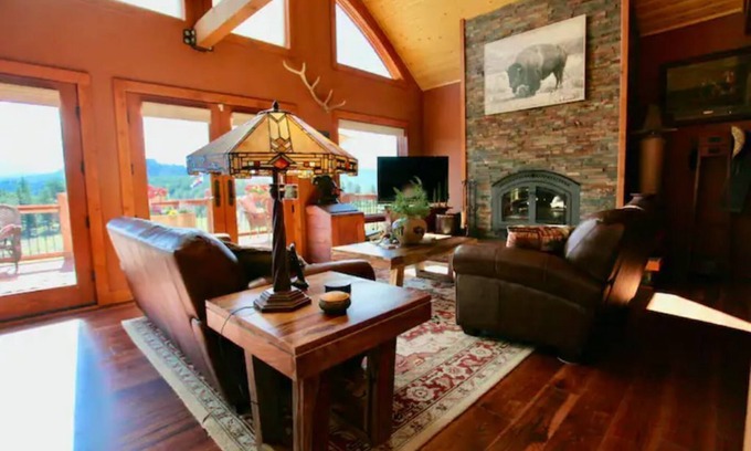 Florissant Casa | Elk Springs Ranch with grand mountain views with new frisbee disc golf course.