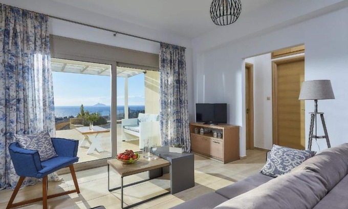 Kalamaki Apartamento | Elkysti Crete Deluxe Apartment "Corina"