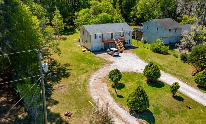New Bern Cabaña | Ella Bell's Cozy Cottage
