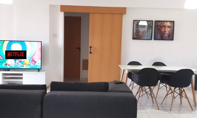 Kato Polemidia Apartamento | ELLA LUXURY APARTMENT - (BREAKBOOKING CY)