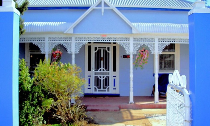 Broken Hill Cabaña | ELLA'S PLACE - CONCURSO DE PATRIMONIO MINERO CON ENCANTO