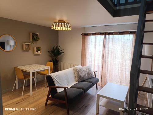 Lanester Apartamento | ELLIE Appartement Duplex