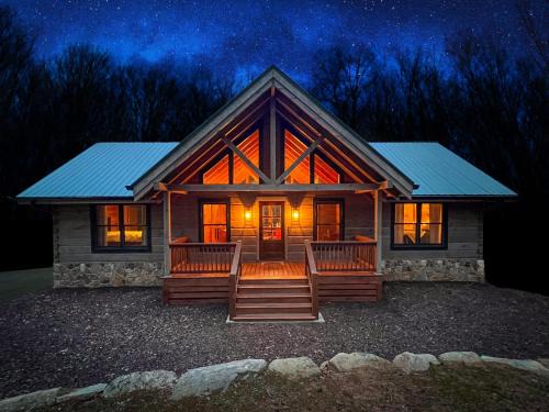 Ellijay Casa | Ellijay Cabin - Cozy Fall Hideaway & Hot Tub
