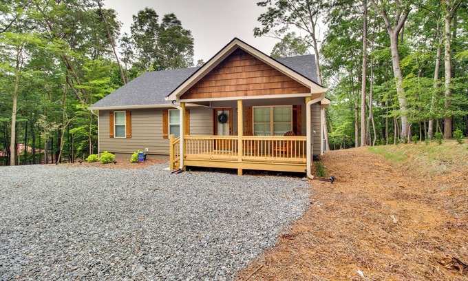Ellijay Casa | Ellijay Retreat w/ Access to Community Pools!