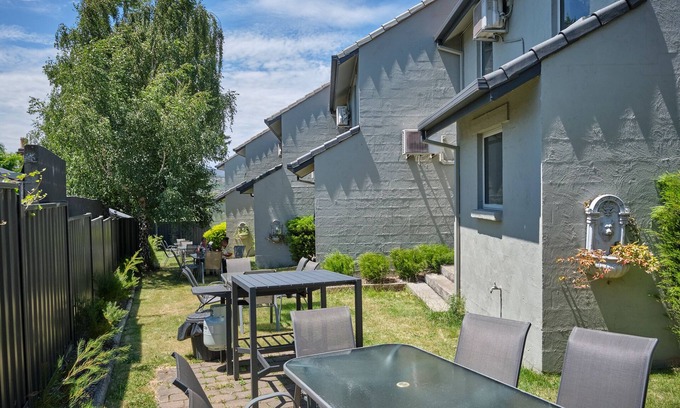 Launceston CBD Hotel | Elphin Motel & Serviced Apartments