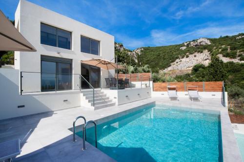 Apolpaina Villa | Elthea Villas