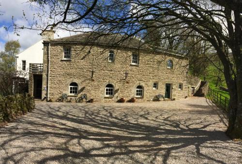 Outhgill Casa | Elysian Fields @ Ing Hill Lodge