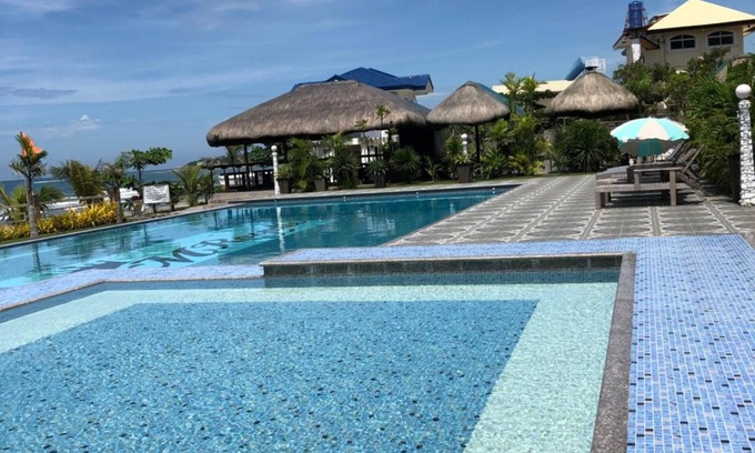 San Juan Hotel | EM Royalle Hotel & Beach Resort