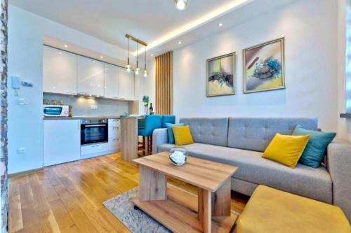 Soko Banja Apartamento | EMA LUX - zgrada Panorama