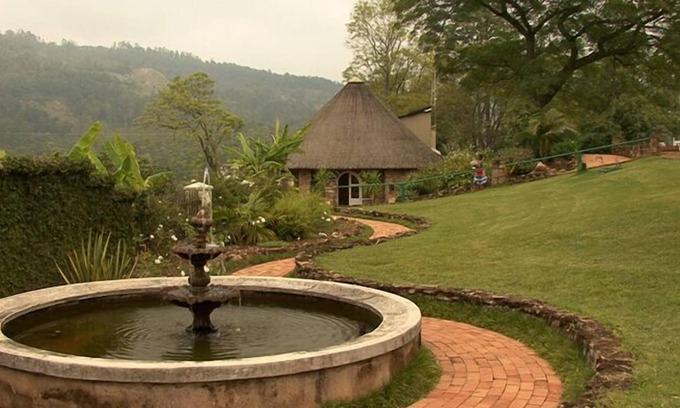 Mbabane Cabina | Emafini Country Lodge