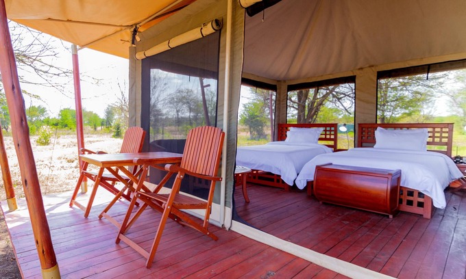 Serengeti National Park Otro | Embalakai Authentic Camp