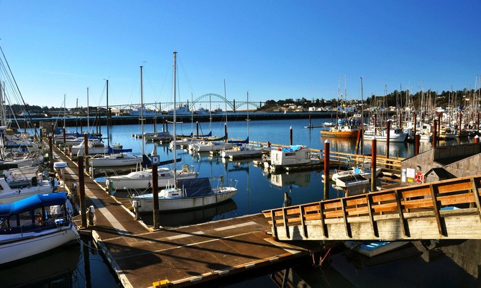 Newport Hotel | Embarcadero Resort Hotel & Marina