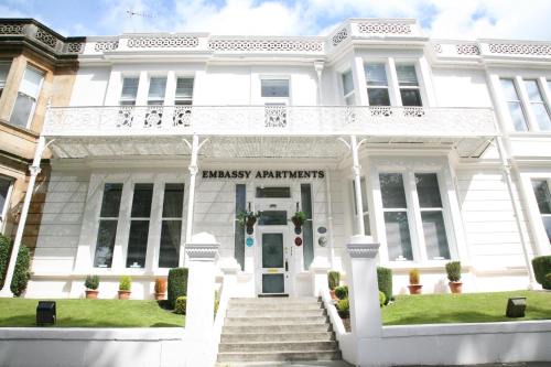 North West Apartamento | Embassy Apartments