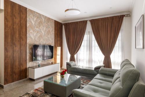 D Costa Layout Apartamento | Emerald Apartment 101 by StayJade 3bhk Nr MG road