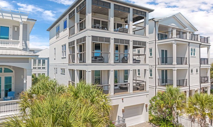 Inlet Beach Casa | Emerald Breeze|Private Beach Access|Private Pool|Golf Cart