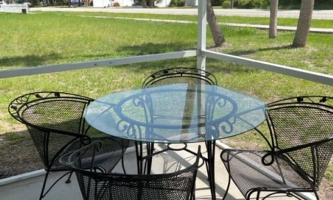 Englewood Cabaña | Emerald Palms Unit 3