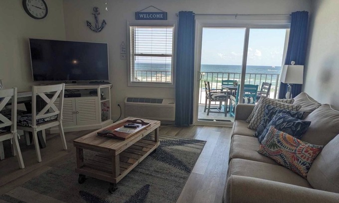 Orange Beach Apartamento | Emerald Skye 31-1 Bedroom, Beach Front