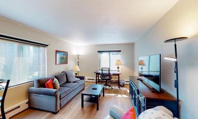 Downtown Seattle Apartamento | Emerald Skyline