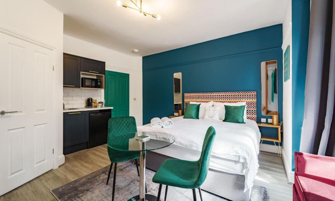 City Centre Apartamento | Emerald Stays UK at The Adelphi