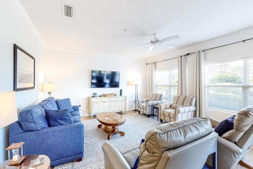 Frangista Beach Apartamento | Emerald Waters 109