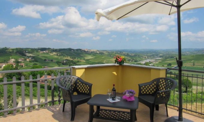 Agliano Terme Apartamento | Apartamento Emilia Guest House en Agliano Terme - 3 personas, 1 dormitorios