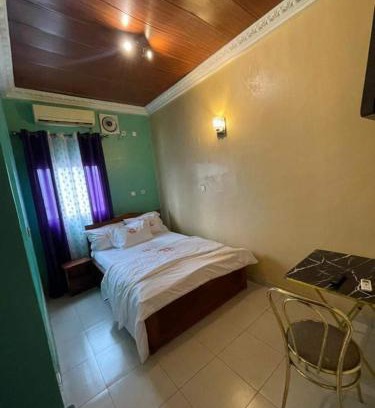 Akwa II Hotel | Emilia Hôtel