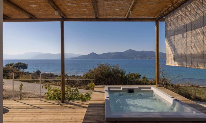 Aktio-Vonitsa Apartamento | Emma's Cottage - Sea View with Jazuzzi